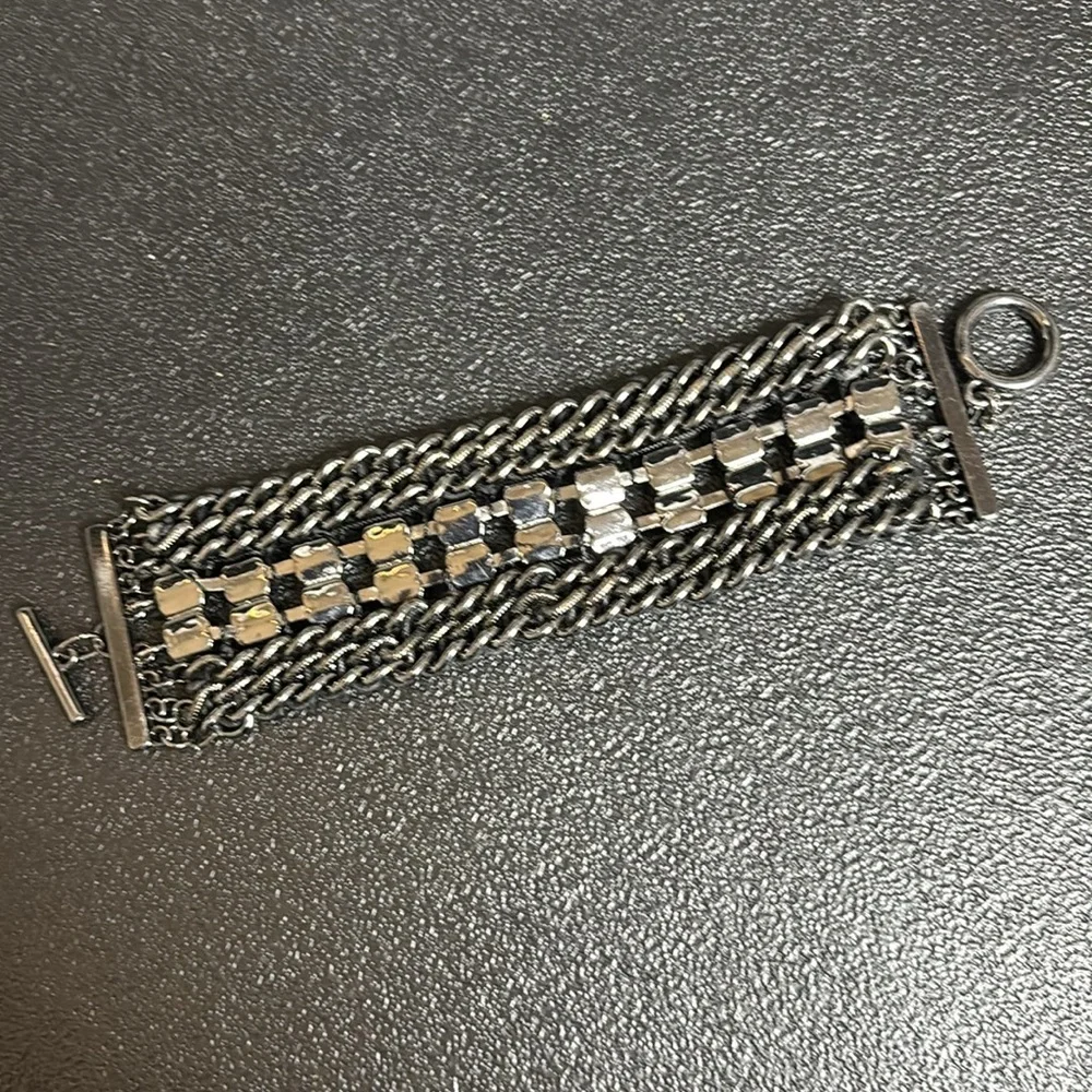 Express Chunky Gunmetal Silver and Black Chain Bracelet Y2K